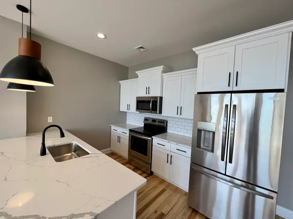 2 N 9th St, Allentown, PA