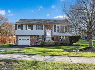 6318 Salem Park Cir, Mechanicsburg, PA