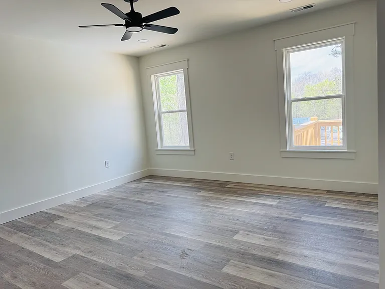 221 Sheffield Dr — Photo 27