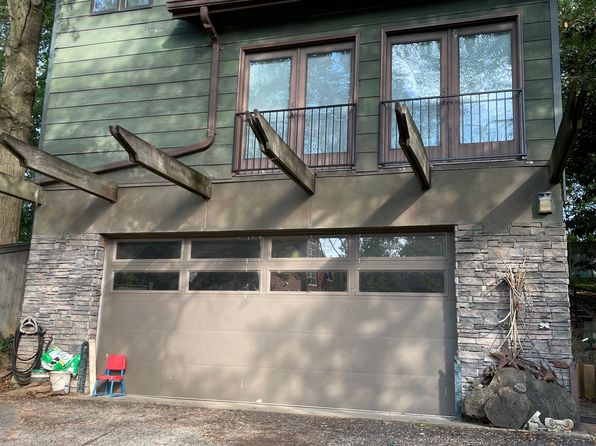 535 Terrace Ave