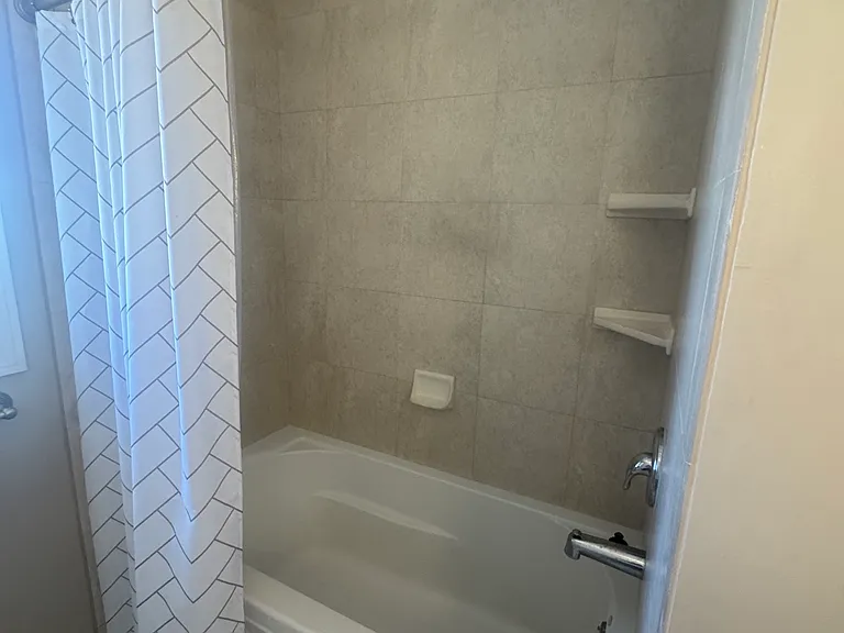 5262 Acacia Ave — Photo 3