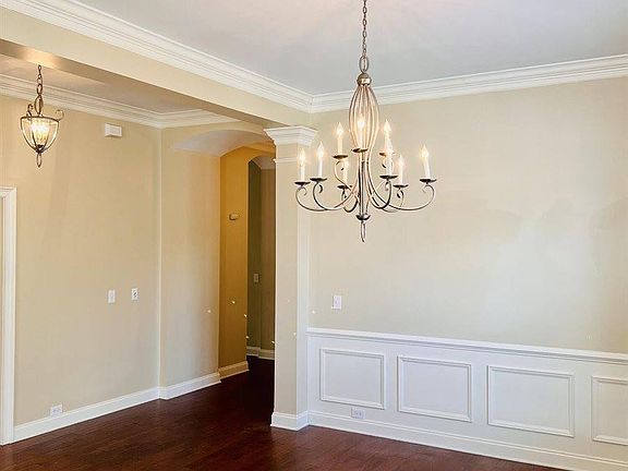 2nd image of 114 McDonald Ct