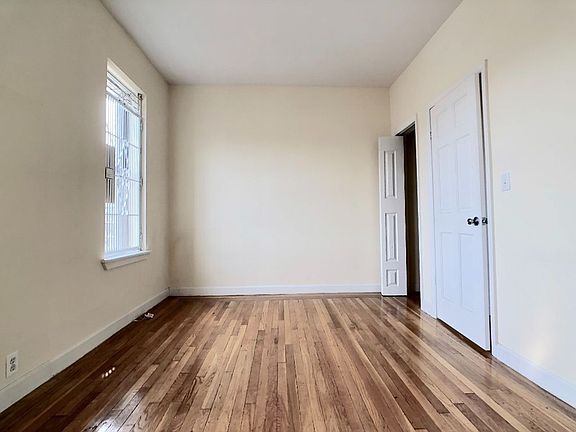 4th image of 590 Fort Washington Ave APT 3B