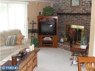 97 La Cascata Tnhs, Clementon, NJ 08021
