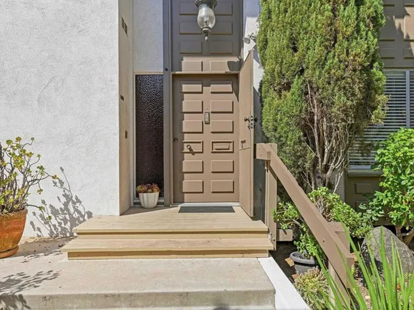 11937 Bajada Rd, San Diego, CA 92128
