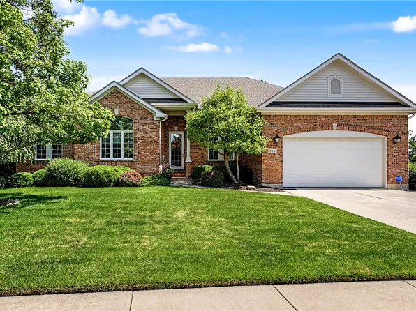 775 Lennox Ct, Tipp City, OH 45371