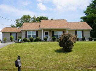 3056 Old Airport Rd, White Pine, TN 37890