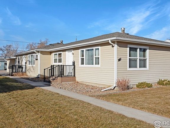 3rd image of 215 N 7th Ave #215