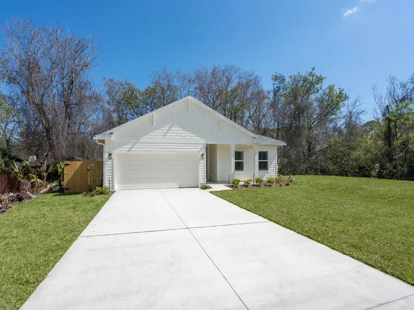 221 Dartmouth Rd, Saint Augustine, FL 32086