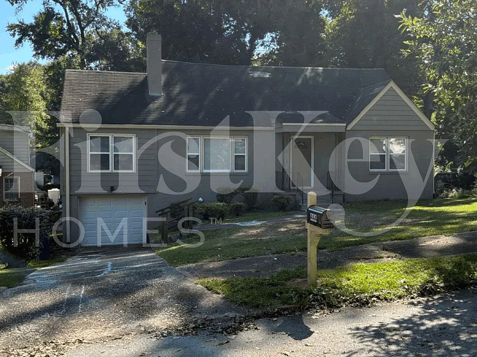 444 Mellview Ave SW