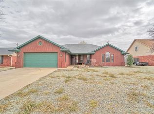 1108 Ruth Rd, Altus, OK 73521