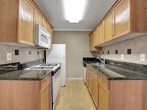 5th image of 5330 E Charleston Blvd Unit 109