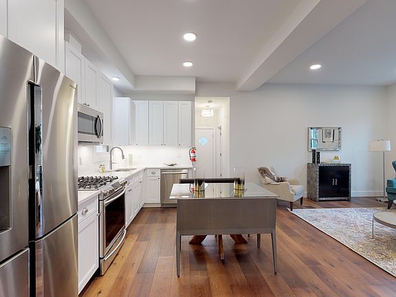 2nd image of 200 Shippen St #1