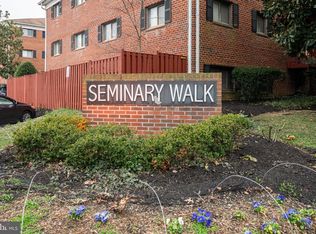 2800 Dartmouth Rd APT 5, Alexandria, VA 22314