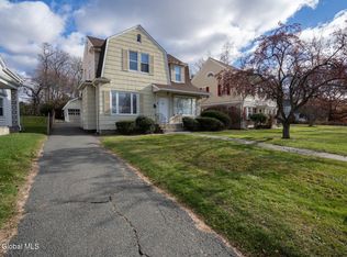 1 McLeod Road, Troy, NY 12180