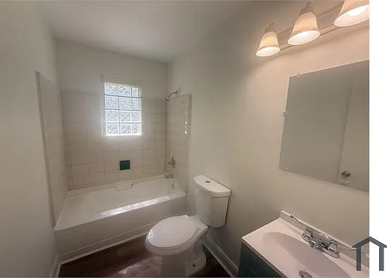 4 bed, 1162 sqft, $1,350 — Photo 4