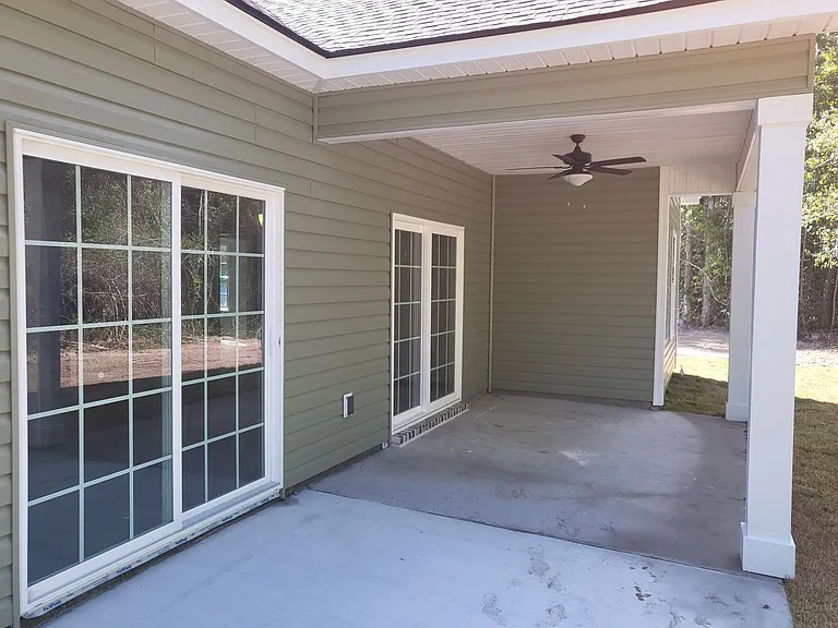 374 Buck Creek Dr — Photo 4