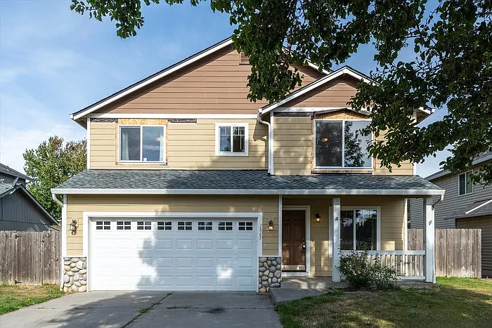 3 bed, 2.5 bath, 1634 sqft, $2,795 — Photo 1