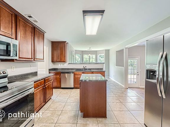5th image of 5104 Pasco Pl
