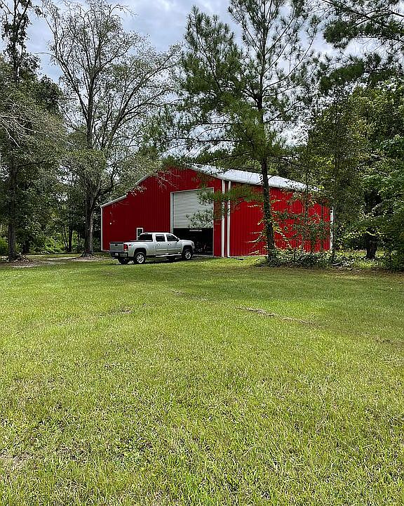 1st image of 3840 Crooked Cir