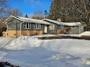 E5206 E Margaret St, Ironwood, MI 49938