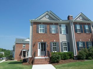 3979 Church View Ln, Suwanee, GA 30024