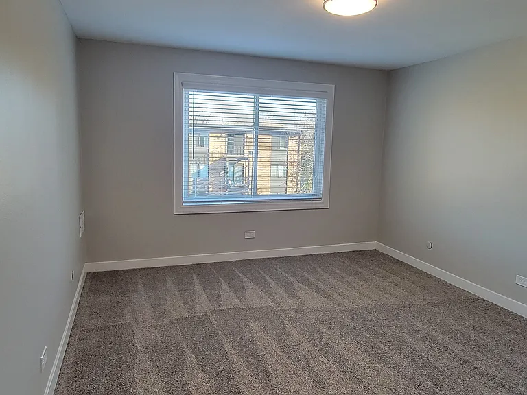 Lisle Station Apartments — Photo 62