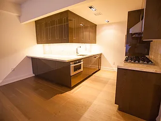 Rented by Arwell Realty