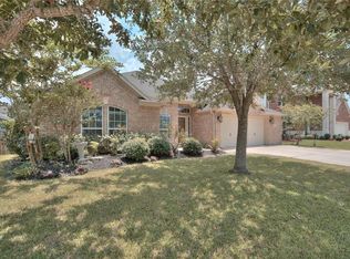 3601 Sebago Dr, Pearland, TX 77584