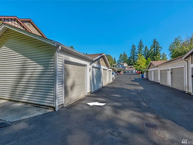 25235 SE Klahanie Blvd #N201 — Photo 16