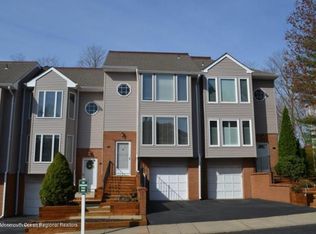 28 Ambassador Dr, Red Bank, NJ 07701