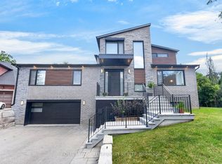 35 Tottenham Rd, Toronto, ON M3C 2J5