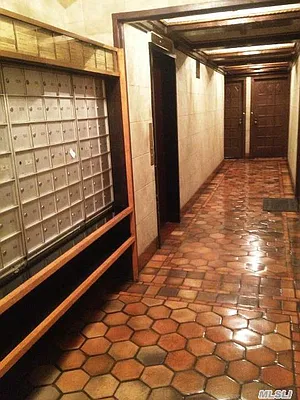 Sold by Laffey Real Estate | media 13