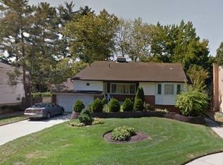 1246 Saint Pauls St, Baldwin, NY 11510