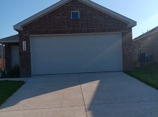 1104 Barbary Fields St, Forney, TX 75126