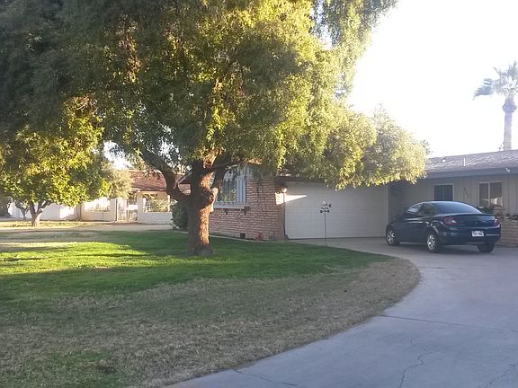 2nd image of 845 E Fairway Dr