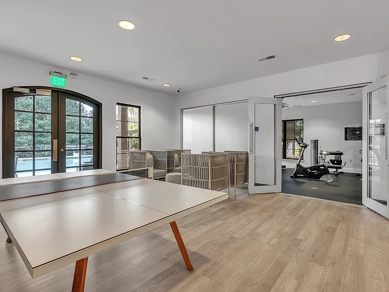 27 Station Ct — Photo 8