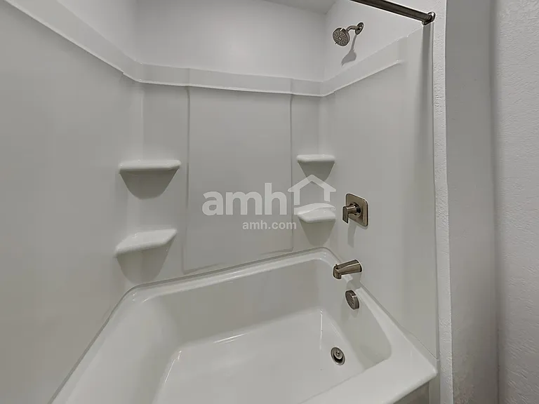 14922 W 82nd Pl — Photo 16