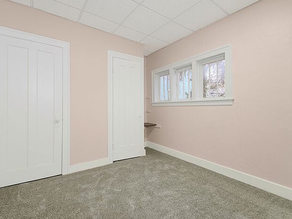 5th image of 226 Antisdel Pl NE #1