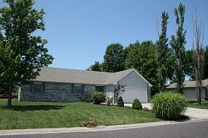 5th image of 8013 N Chesley Dr