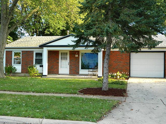1st image of 811 Wildwood Ct