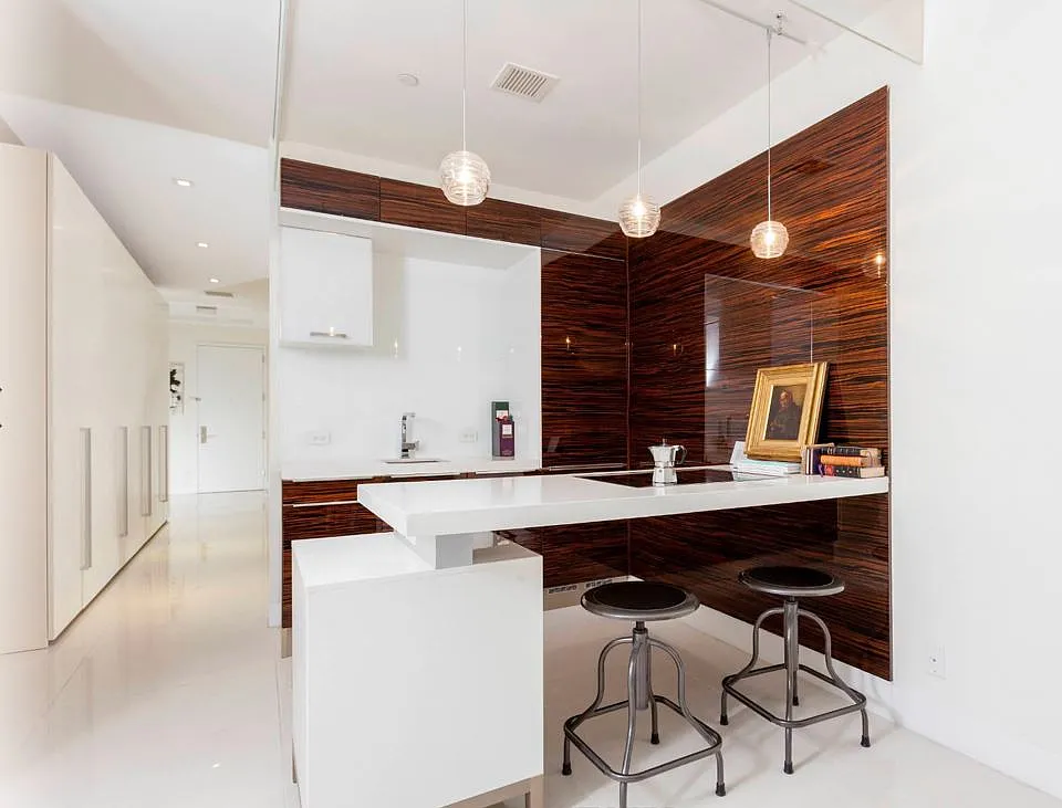 111 Fulton Street — Photo 2