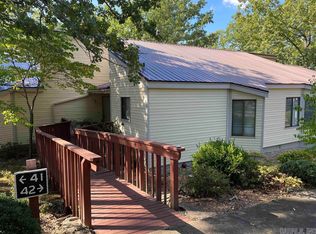 118 Richwood Dr APT 42, Fairfield Bay, AR 72088