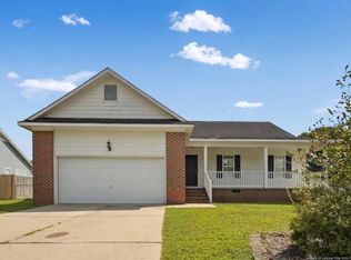 125 Congaree Dr, Raeford, NC 28376