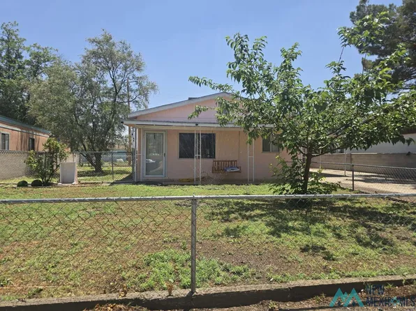 406 Leavel Dr, Carlsbad, NM 88220