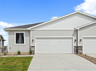 1582 Foxtail Dr SE, Altoona, IA 50009
