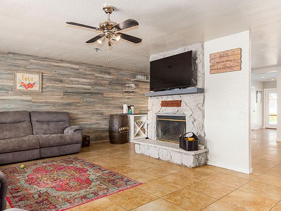 5th image of 3720 W Mauna Loa Ln