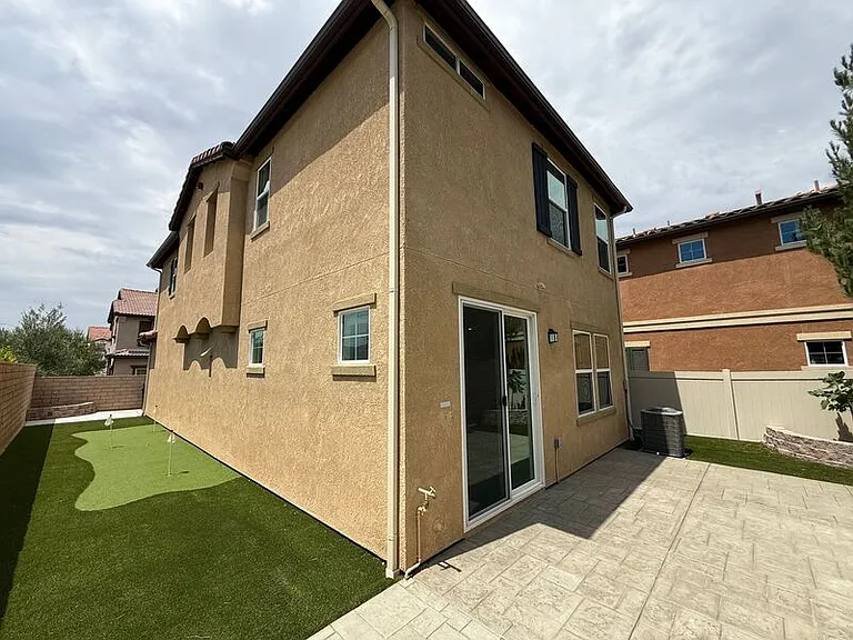 24159 Verin St — Photo 2