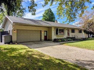 305 Grant St, Auburn, MI 48611