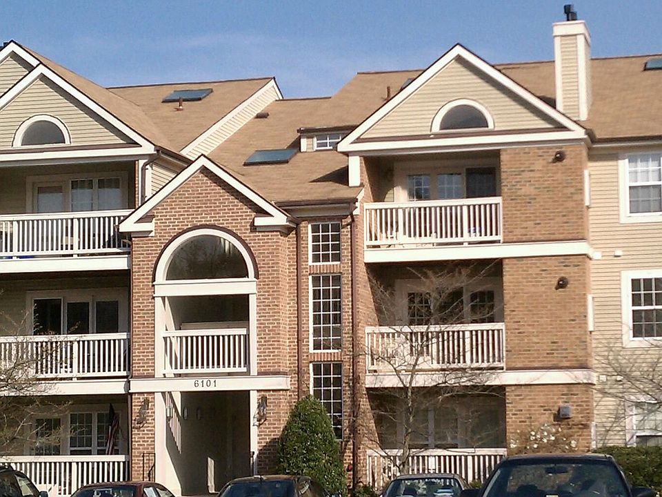 6101 Wigmore LN in Kingstowne, VA